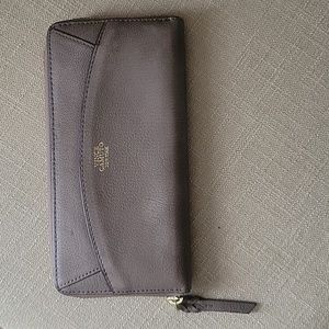 Vince Camuto Zip wallet Genuine Leather